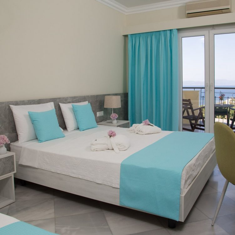 Sunrise Resort double room with sea view