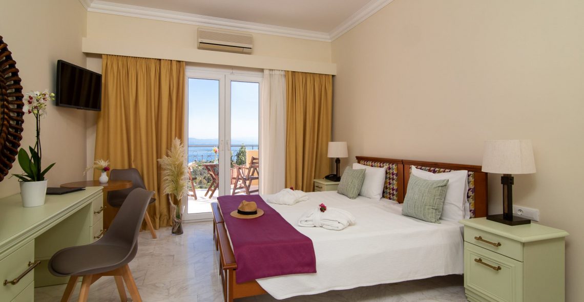 Sunrise Resort double room with sea view